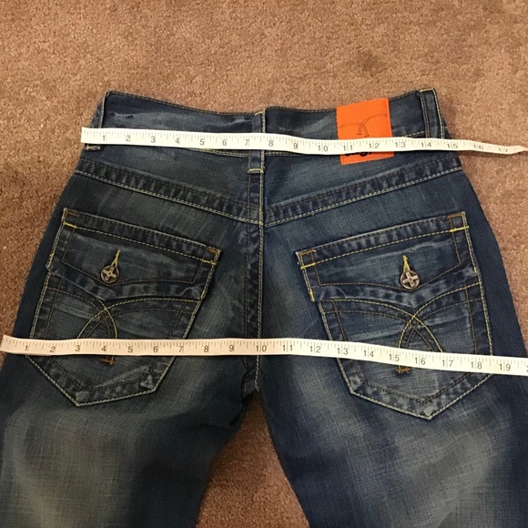 Never worn-Tag Jeans - Picture 5 of 9